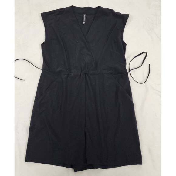 NWOT Athleta Marlow Romper One-Piece Shorts in Black Small - Picture 3 of 7